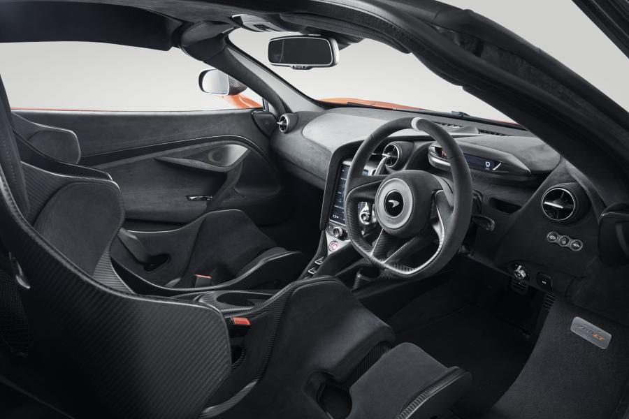 Интерьер McLaren 765LT 2020 года  (UK) (фото 29 из 35)